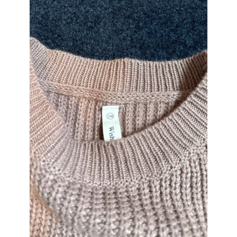 Women’s sweater